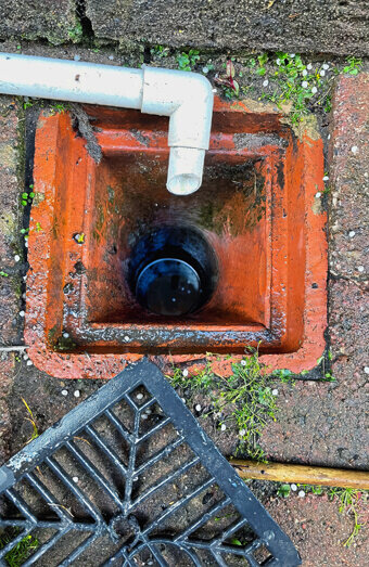 https://blockeddrainsattadale.com.au/uploads/2025/07/hero-blocked-sewers-89214.jpg